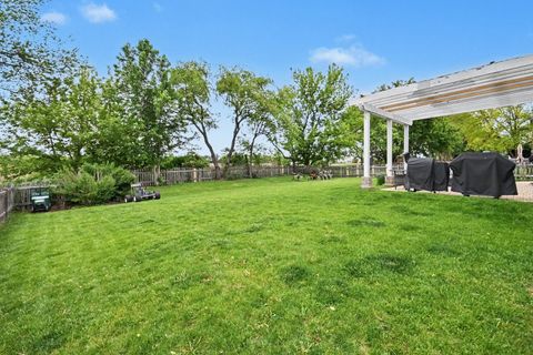 Tiny photo for 2070 Holt Lane, South Elgin, IL 60177 (MLS # 12648680)