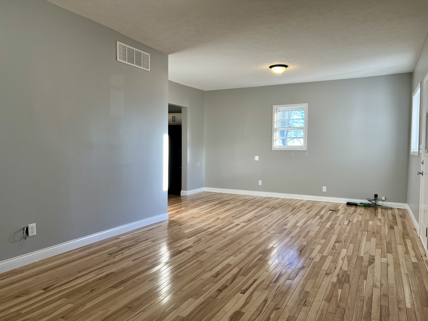 200 E South Street