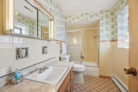 Tiny photo for 942 Sherwood Road, La Grange Park, IL 60526 (MLS # 12590799)