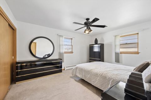 Tiny photo for 942 Sherwood Road, La Grange Park, IL 60526 (MLS # 12590799)