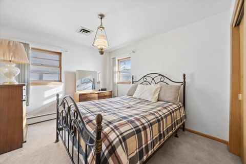 Tiny photo for 942 Sherwood Road, La Grange Park, IL 60526 (MLS # 12590799)