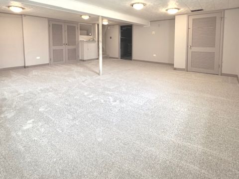 Tiny photo for 942 Sherwood Road, La Grange Park, IL 60526 (MLS # 12590799)