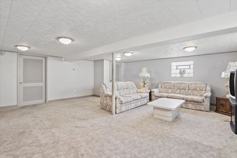 Tiny photo for 942 Sherwood Road, La Grange Park, IL 60526 (MLS # 12590799)