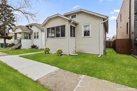 A home in Elmwood Park