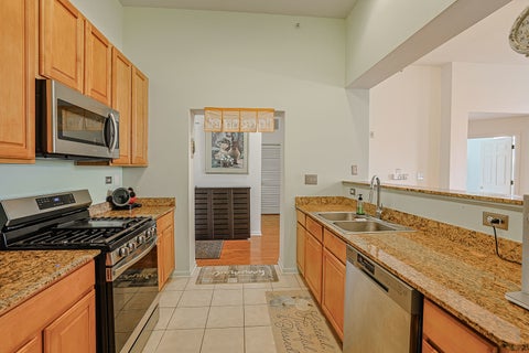 Tiny photo for 1739 Tudor Lane #308, Northbrook, IL 60062 (MLS # 12788722)