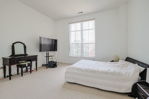 Tiny photo for 1739 Tudor Lane #308, Northbrook, IL 60062 (MLS # 12788722)