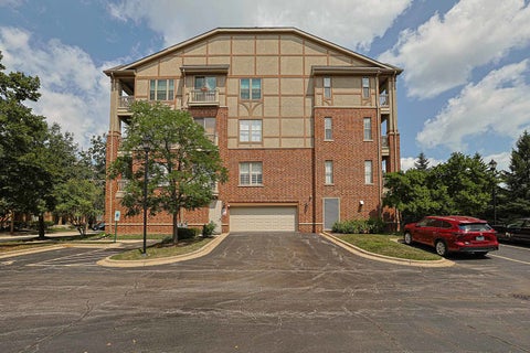 Tiny photo for 1739 Tudor Lane #308, Northbrook, IL 60062 (MLS # 12788722)