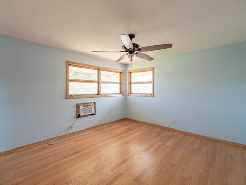 Tiny photo for 6052 W 128th Street, Palos Heights, IL 60463 (MLS # 12491562)