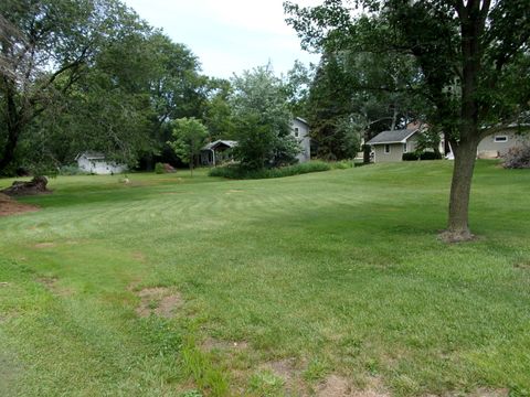 232 Eastgate Road Lombard IL 60148
