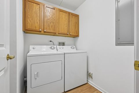 Tiny photo for 435 William Street #205, River Forest, IL 60305 (MLS # 12479434)
