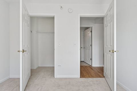Tiny photo for 435 William Street #205, River Forest, IL 60305 (MLS # 12479434)