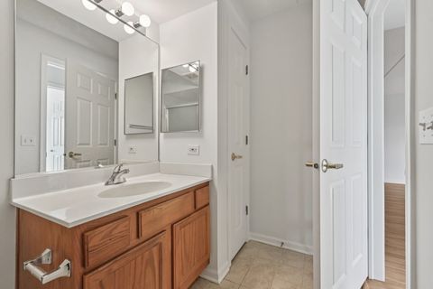 Tiny photo for 435 William Street #205, River Forest, IL 60305 (MLS # 12479434)