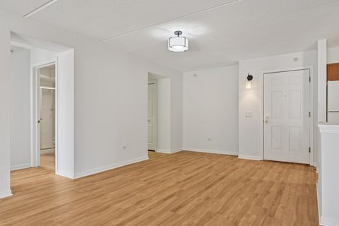 Tiny photo for 435 William Street #205, River Forest, IL 60305 (MLS # 12479434)