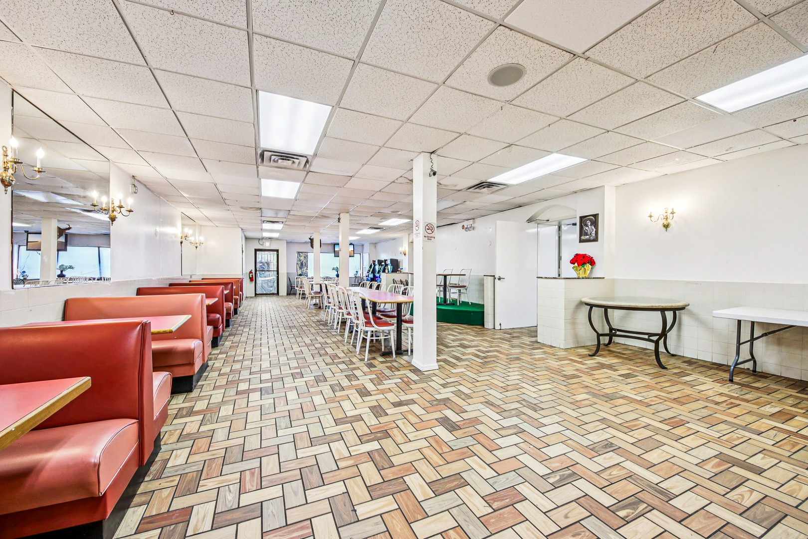 5039 W Diversey Avenue