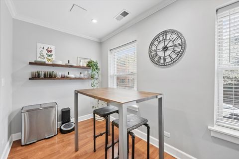 Tiny photo for 3456 N JANSSEN Avenue #G1, Chicago, IL 60657 (MLS # 12618638)