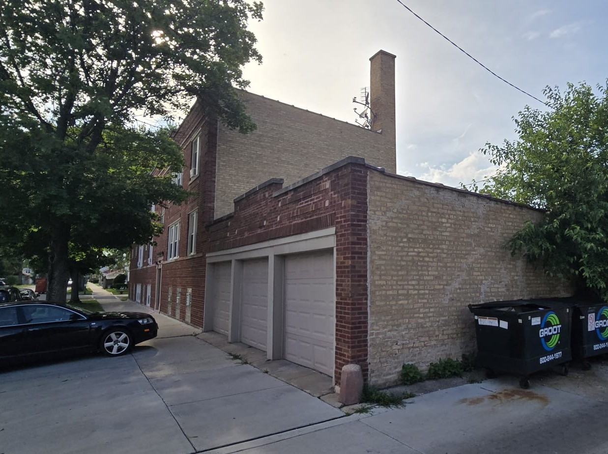 3101 N Natoma Avenue