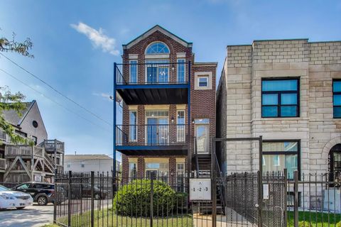 4244 S Langley Avenue Chicago IL 60653