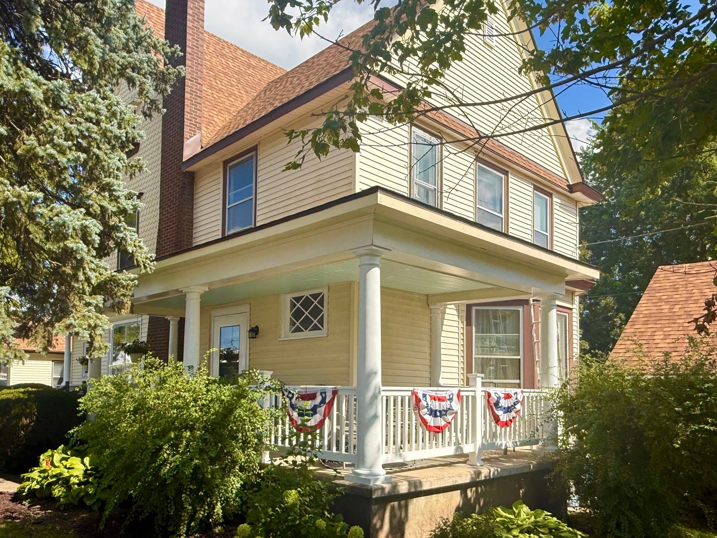 389 Chicago Road