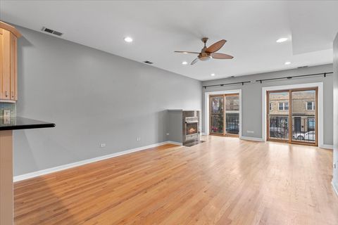 Tiny photo for 1523 N ASHLAND Avenue #2, Chicago, IL 60622 (MLS # 12537730)