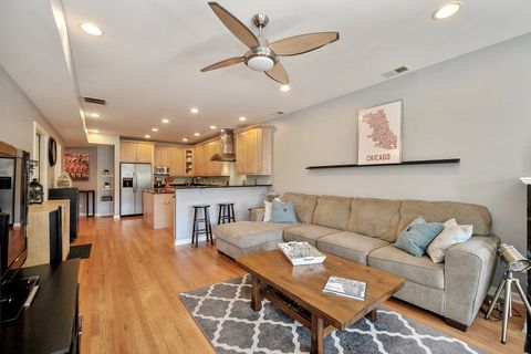Tiny photo for 1523 N ASHLAND Avenue #2, Chicago, IL 60622 (MLS # 12537730)