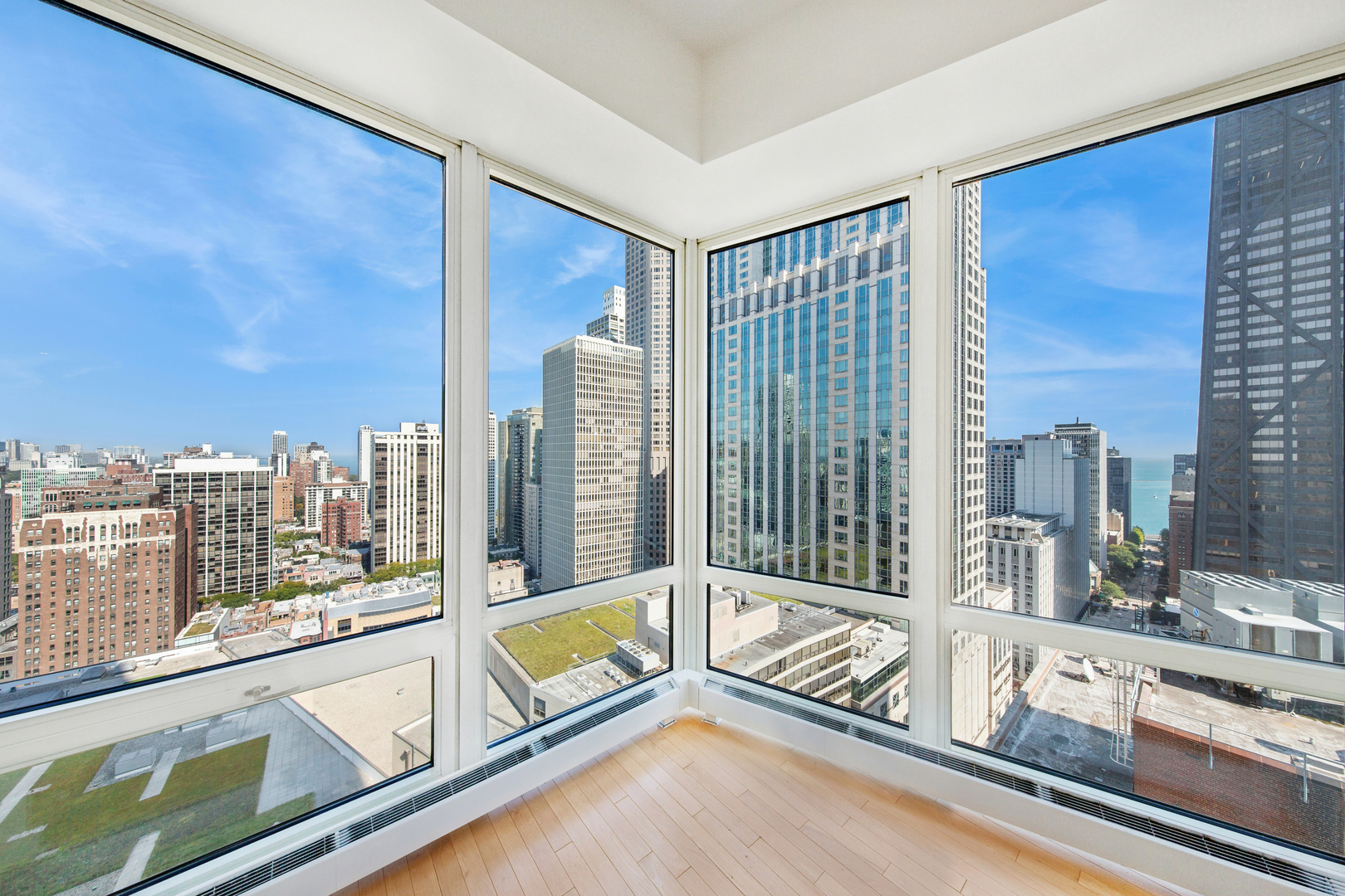 57 E Delaware Place 2503