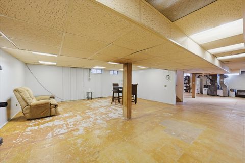 Tiny photo for 16712 Elm Street, South Holland, IL 60473 (MLS # 12590475)