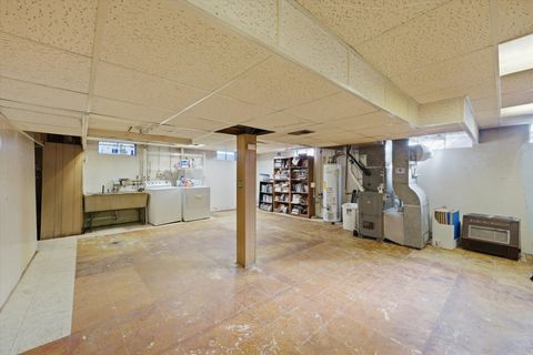 Tiny photo for 16712 Elm Street, South Holland, IL 60473 (MLS # 12590475)