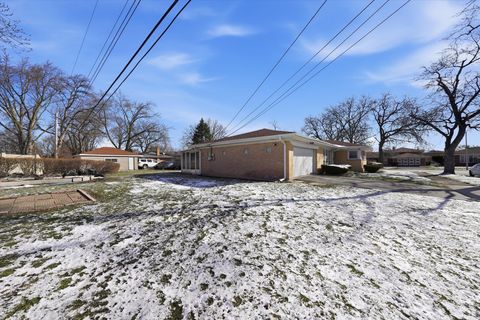 Tiny photo for 16712 Elm Street, South Holland, IL 60473 (MLS # 12590475)