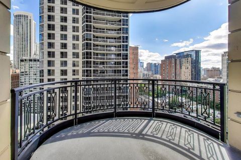 Tiny photo for 10 E Delaware Place #18D, Chicago, IL 60611 (MLS # 12468459)