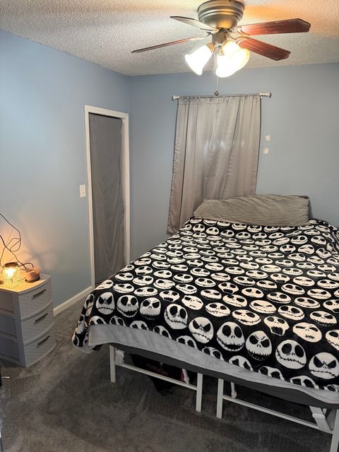 Tiny photo for 430 W Washington Street, Hoopeston, IL 60942 (MLS # 12616893)