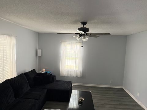 Tiny photo for 430 W Washington Street, Hoopeston, IL 60942 (MLS # 12616893)