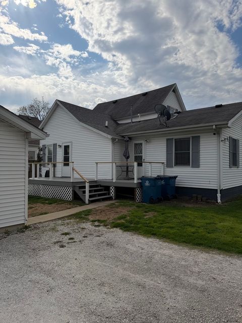 Tiny photo for 430 W Washington Street, Hoopeston, IL 60942 (MLS # 12616893)