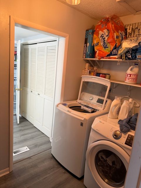 Tiny photo for 430 W Washington Street, Hoopeston, IL 60942 (MLS # 12616893)