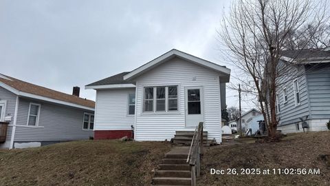 Photo of 1617 5th Street, Rock Island, IL 61201 (MLS # 12571765)