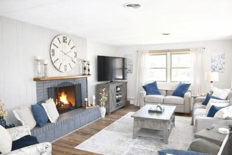 Tiny photo for 3241 Mineral Springs Road, Sterling, IL 61081 (MLS # 12605576)