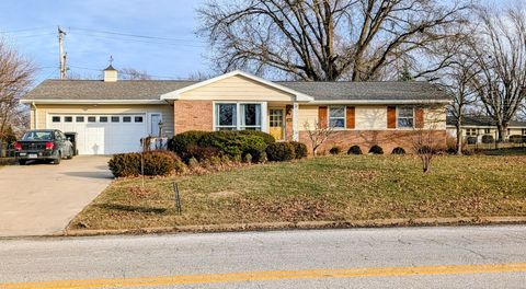 Tiny photo for 404 Grandview Drive, Normal, IL 61761 (MLS # 12550727)