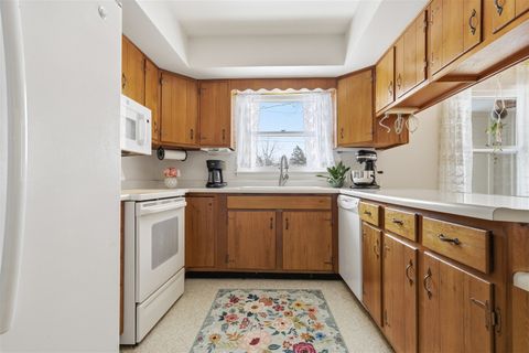 Tiny photo for 404 Grandview Drive, Normal, IL 61761 (MLS # 12550727)