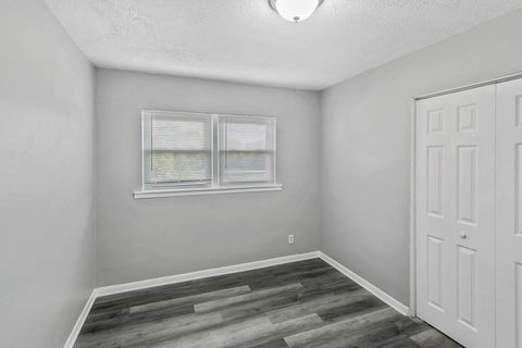 Tiny photo for 991 Tollview Avenue #5, Aurora, IL 60505 (MLS # 12494651)