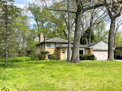 Tiny photo for 1201 DARYL Lane, Northbrook, IL 60062 (MLS # 12639219)