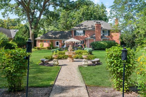 Tiny photo for 571 Lexington Drive, Lake Forest, IL 60045 (MLS # 12619795)