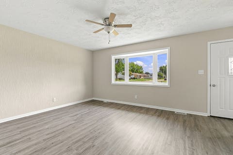 Tiny photo for 391 33rd Avenue Court, East Moline, IL 61244 (MLS # 12728009)