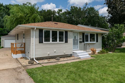 Tiny photo for 391 33rd Avenue Court, East Moline, IL 61244 (MLS # 12728009)