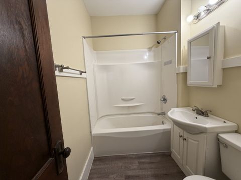 Tiny photo for 705 W Olive Street, Bloomington, IL 61701 (MLS # 12473750)