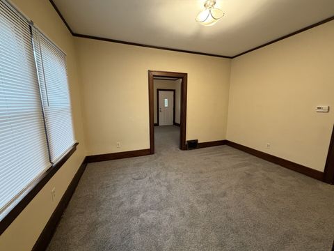 Tiny photo for 705 W Olive Street, Bloomington, IL 61701 (MLS # 12473750)