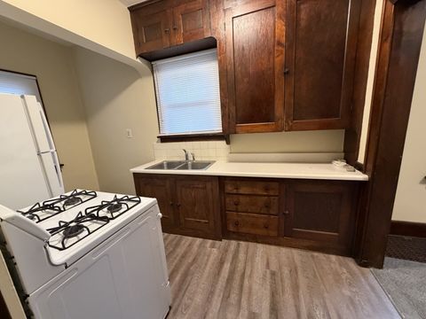 Tiny photo for 705 W Olive Street, Bloomington, IL 61701 (MLS # 12473750)