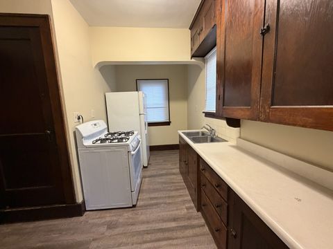 Tiny photo for 705 W Olive Street, Bloomington, IL 61701 (MLS # 12473750)