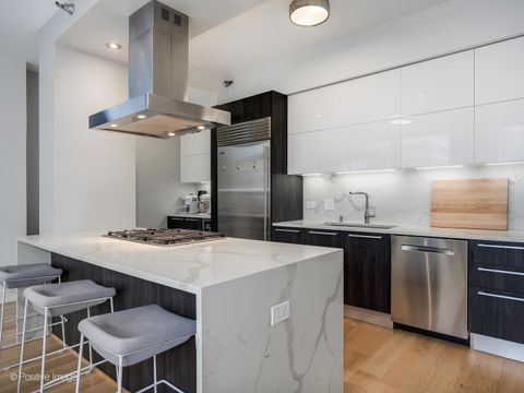 Tiny photo for 600 N KINGSBURY Street #309, Chicago, IL 60654 (MLS # 12493319)
