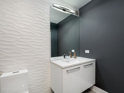 Tiny photo for 600 N KINGSBURY Street #309, Chicago, IL 60654 (MLS # 12493319)
