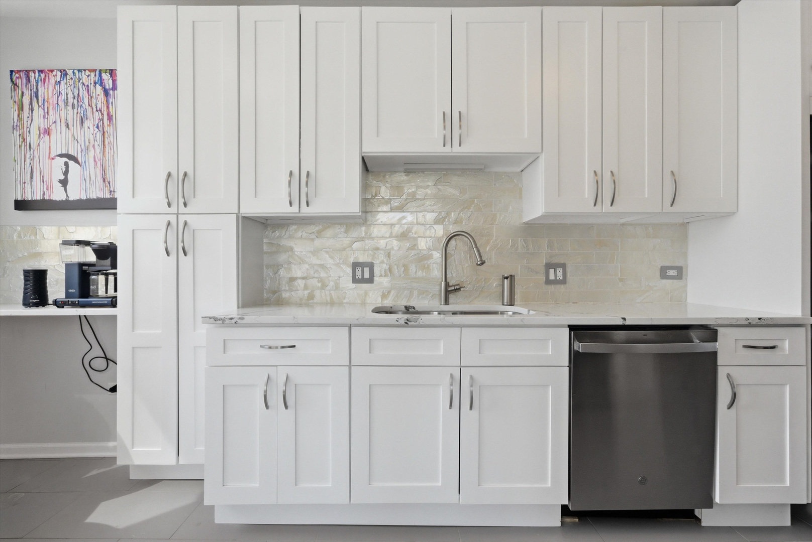 600 N Dearborn Street 1512