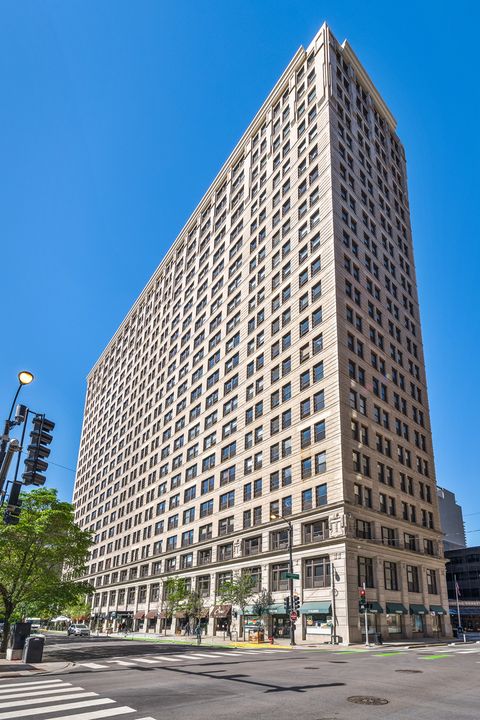Photo of 600 S Dearborn Street #1604, Chicago, IL 60605 (MLS # 12516111)